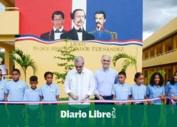 Abinader y Minerd: Bonao estrena revolucionario centro educativo que cambia todo