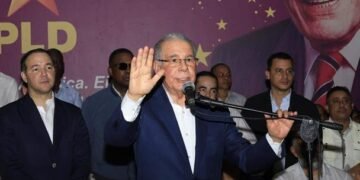 Danilo Medina EXPLOTA: El PRM inaugura «a cuentagotas»