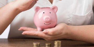 Ahorro sin Esfuerzo: La Estrategia Viral para Convertirlo en Hábito