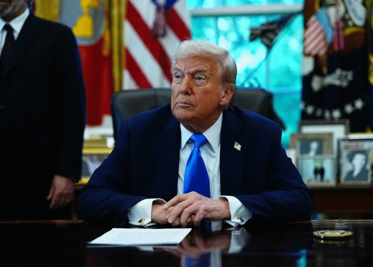 Trump: Tercer Mandato en la Mira, pero Impulsa a Vance-Rubio