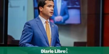 Omar Fernández: ¡Fuera impuestos a salarios de hasta RD$52,000!