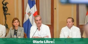 Abinader: «Salvar Vidas, Prioridad Máxima» ante Tormenta Tropical Melissa