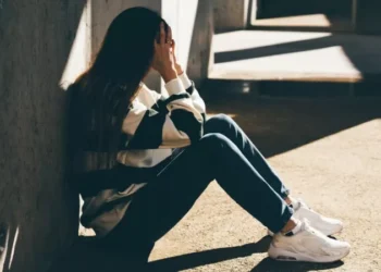 Alarmante: 1 de cada 10 adolescentes en España ha intentado suicidarse