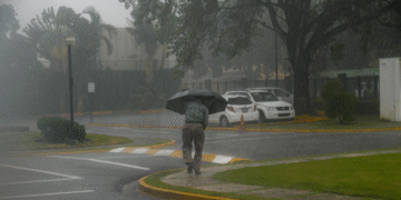 Vaguada desata intensas lluvias este domingo en gran parte del país