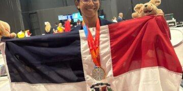 Cándida Vásquez: Ayacucho deslumbra con su baño de oro y plata