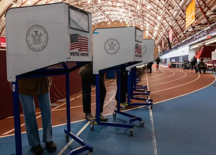 Trump grita «fraude electoral» en referéndum de distritos de California