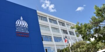 ¡OFICIAL! El 10 de Noviembre es Feriado por el Día de la Constitución, confirma Ministerio de Trabajo