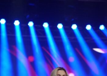 ¡Bombazo! Michell Flores Revive “Celoso” con Versión 2.0 del Hit Merenguero de 1992