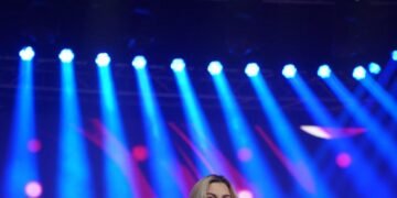 ¡Bombazo! Michell Flores Revive “Celoso” con Versión 2.0 del Hit Merenguero de 1992