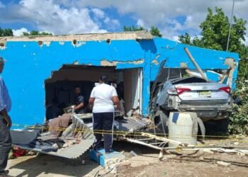 ¡Alarma en SPM! Tanque de INAPA colapsa: 5 heridos y casas destruidas