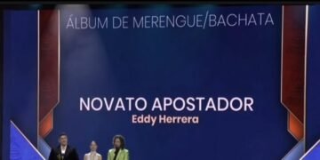 Eddy Herrera Arrasa en Latin Grammy: «Novato Apostador» es el Mejor Álbum Merengue/Bachata