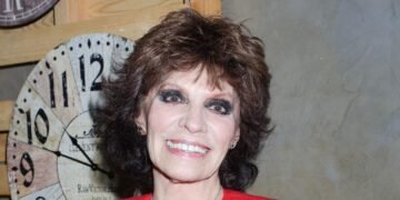 Luto por el «Paco, Paco, Paco»: Muere Encarnita Polo a los 86 años