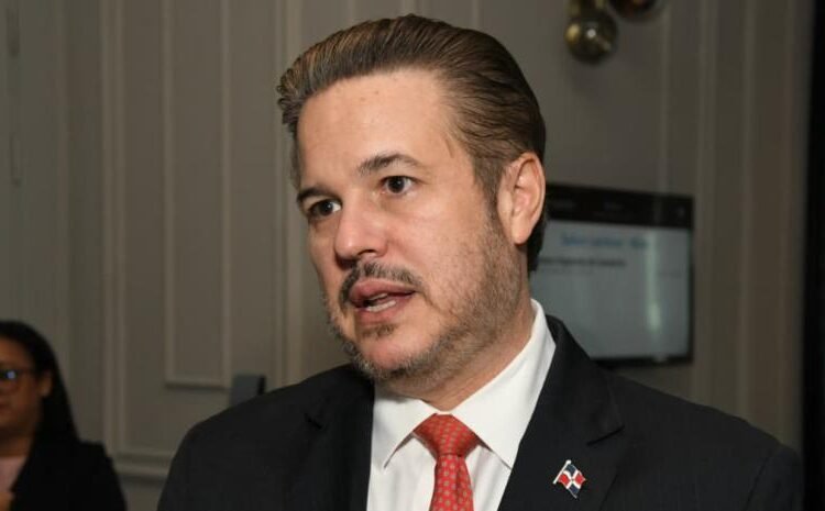 España: Líder Indiscutible, Consolida su Alianza Estratégica Clave con RD