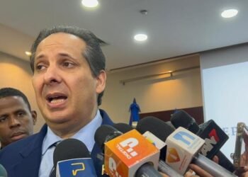 Alerta Salud: ¡Vacúnate YA contra la Gripe y Evita el Peligro por Mal Uso de Antibióticos!