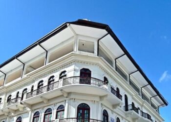 El emblemático Hotel Mercedes de Santiago renace como Centro Cultural Banreservas