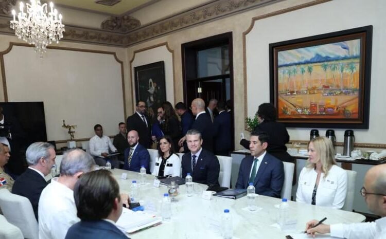 Pete Hegseth y Abinader: Reunión TOP SECRET a puertas cerradas que enciende el Palacio