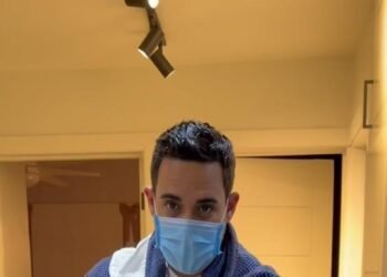 Boom familiar: Vera, la tercera hija de Albert Mena, ya está aquí