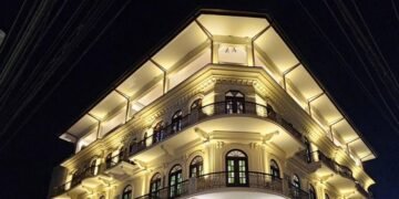 Giro histórico en Santiago: El mítico Hotel Mercedes ahora es un centro cultural