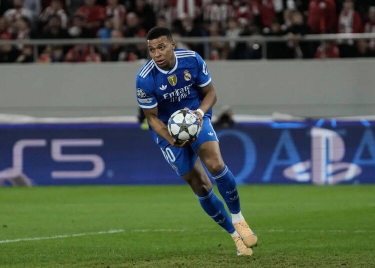 ¡Mbappé Explota! Hat-trick en 7 Minutos con el Real Madrid en Champions ante Olympiakos