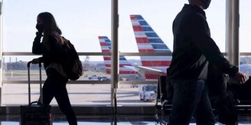 ¡Alerta Vuelos! NY y NJ entre 40 aeropuertos USA que reducirán operaciones
