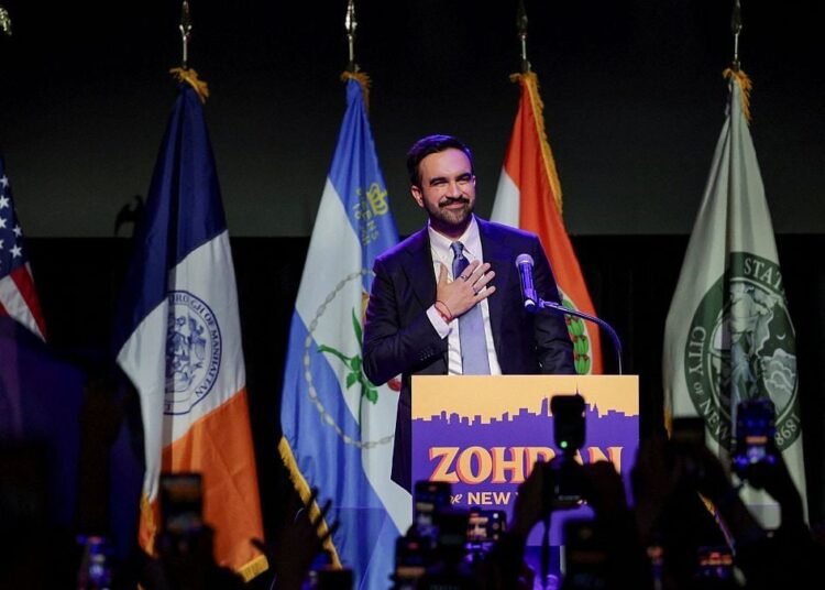 NYC hace historia: El primer alcalde musulmán y el más joven