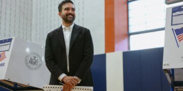 Mamdani vota y predice: ¡NY a punto de un hito histórico!