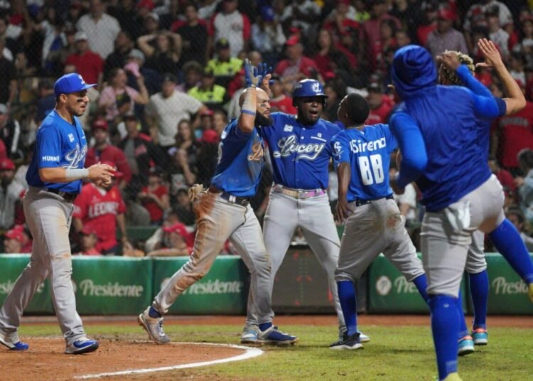 Defensa y Bateo: La Doble Condena que Hunde su Torneo