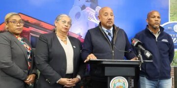 Brian DePeña, Reelecto Alcalde de Lawrence: «¡Triunfó el Orgullo Dominicano!»