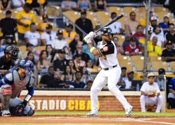 Águilas Cibaeñas aplastan 4-1 a Tigres del Licey en el Estadio Cibao