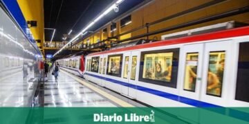 Túneles del Metro conectados: Diputado busca internet YA