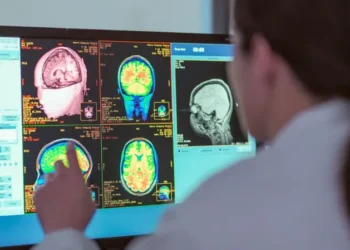 La neurociencia confirma: Eres adolescente hasta los 30