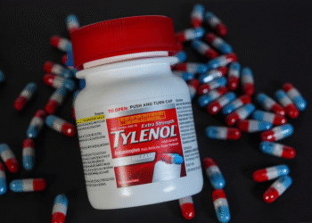¡Bomba! Kimberly-Clark compra Kenvue (fabricante Tylenol) por 48.700 millones de dólares