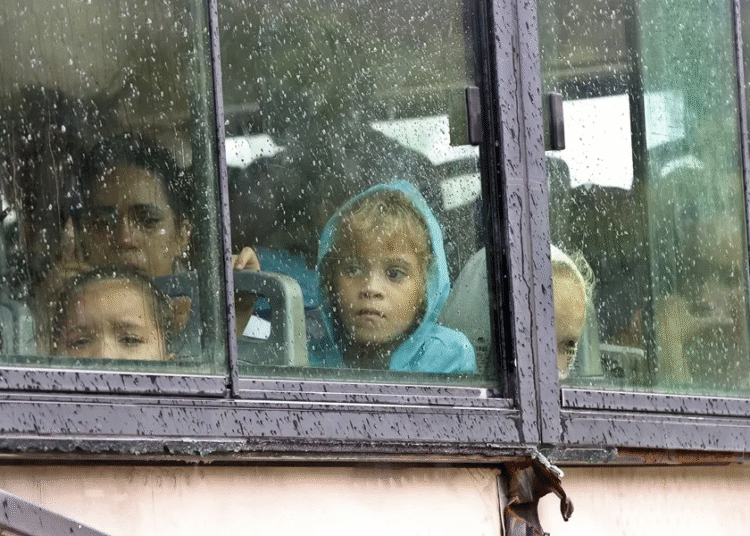 Huracán Melissa: Casi 1 millón de niños, 62.000 dominicanos, necesitan ayuda URGENTE