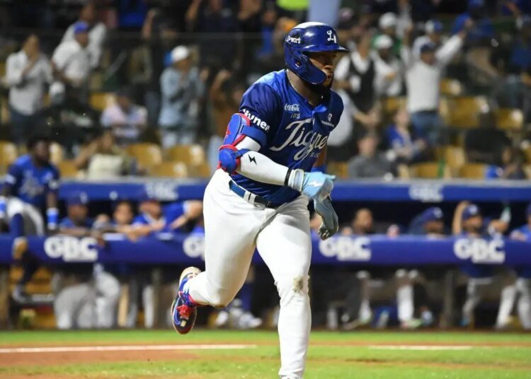 ¡Licey en fuego! Cuarta victoria al hilo frente a las Águilas