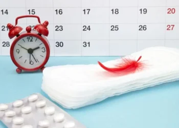 Estigma menstrual: Cómo sigue minando la credibilidad femenina