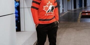 Guerrero Jr. invoca a la leyenda Poulin: Con su jersey al Juego 7