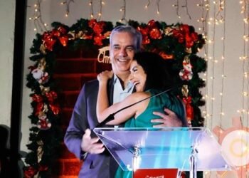 Abinader revoluciona la Navidad con 360 grados de fiesta