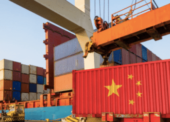 Aduanas Recauda RD$15,215 Millones: Golpe Financiero al Comercio Ilegal Chino