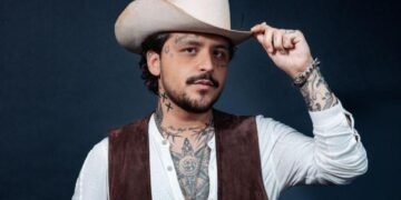 Nodal demanda a Cazzu y revela cifra millonaria: ¡más de $650 mil en efectivo para manutención de su hija