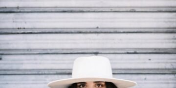 ¡No te lo pierdas! Covi Quintana cantará los 4 domingos de diciembre en Casa de Teatro