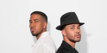 Romeo Santos y Prince Royce hacen historia: Su álbum DEBUTA #1 global en Spotify