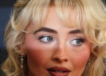 Sabrina Carpenter y Franklin the Turtle condenan a Trump por usar su música