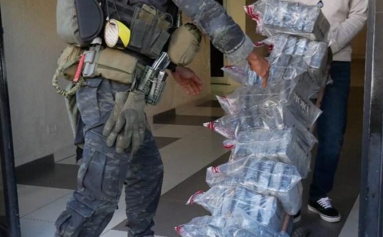 Narcotráfico Bajo Asedio: Cae Otro Megacargamento de Cocaína (114 Paquetes)