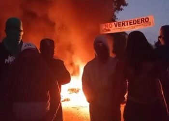 ¡La Cuaba No Se Rinde! Día 2 de Fuerte Protesta Contra Vertedero