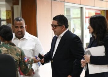 Eduardo Read: Abogados Declaran Colaboración Masiva con el MP, ¡1,250 Documentos Entregados!