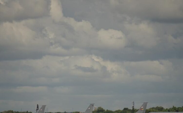 Aviones militares de USA: AILA, base estratégica para su logística regional