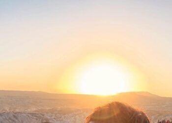 ¡Por fin! Scarlet Ortiz y Yul Burkle se casan tras 26 años juntos