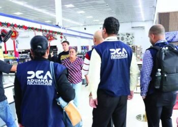 Bombazo en RD: Casi 50 Negocios Chinos Bajo la Lupa en 2025