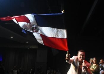 Frank Ceara: ¿Cómo un aguinaldo lleva 14 años siendo la banda sonora OFICIAL de sus amigos