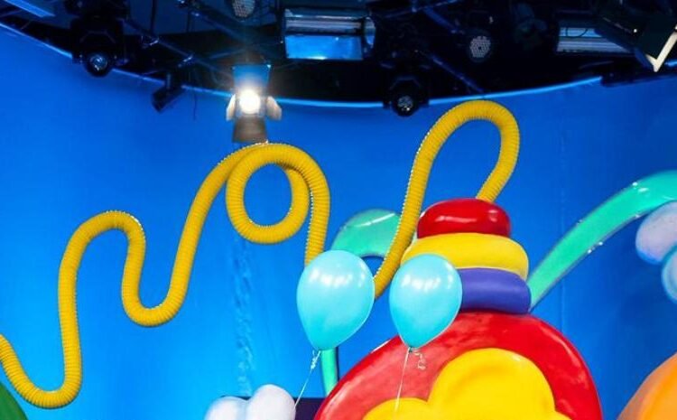 ¡REGALO DE NAVIDAD! Sofía Globitos: Show GRATIS en el Malecón el 25 de diciembre